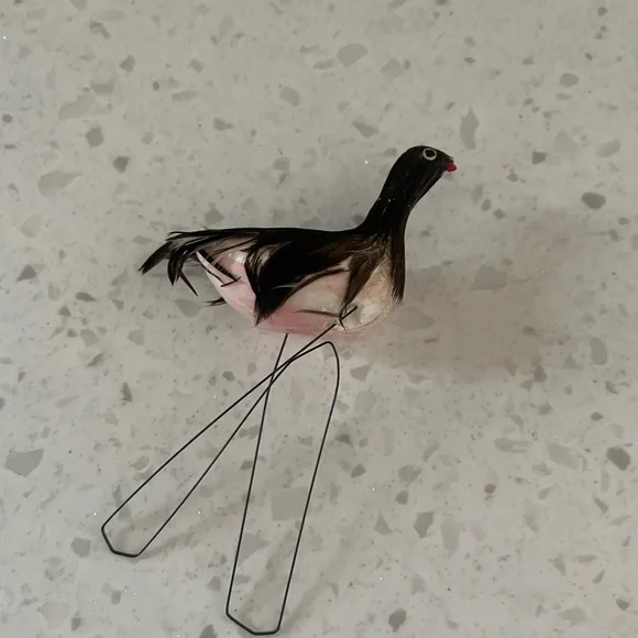 Vintage Antique Bird Christmas Ornament Feathers and Wire Legs - Picture 1 of 5